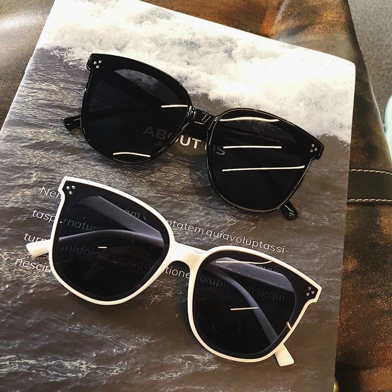 korean sunglass - Buy 1 Free 1